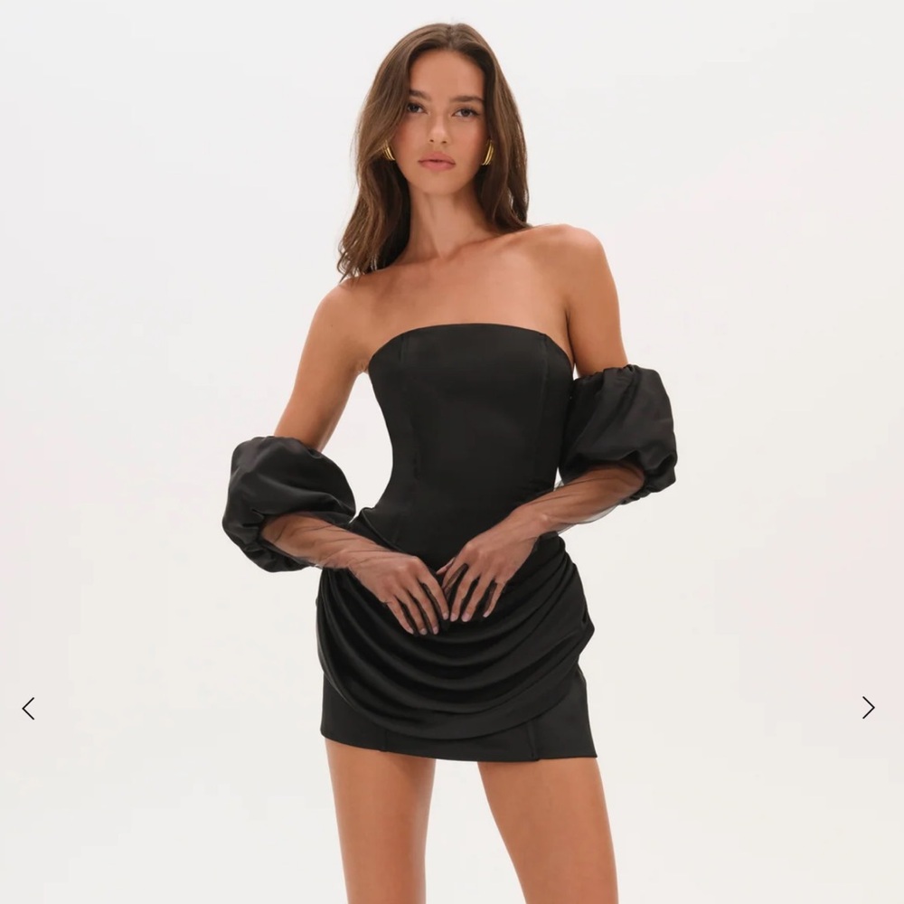 Serena mini dress in black
